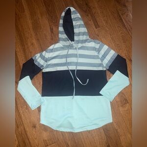 Striped Hoodie with Light Blue and Navy Accents Size M
